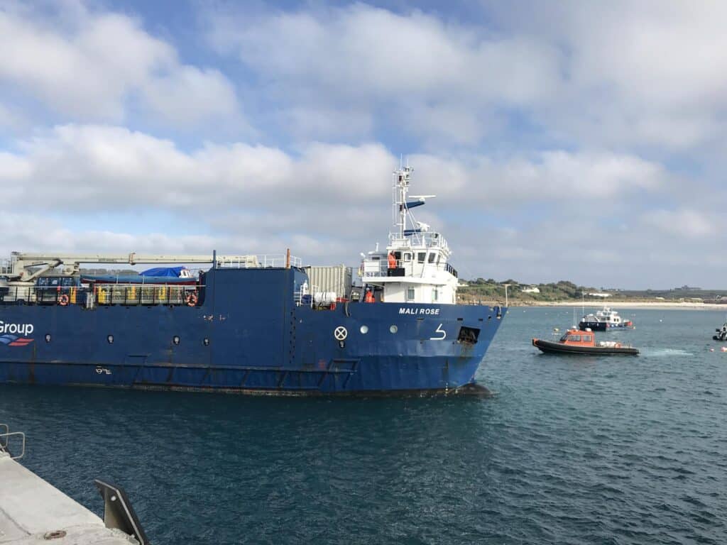 52005900 326342371330288 3759465142832594944 n