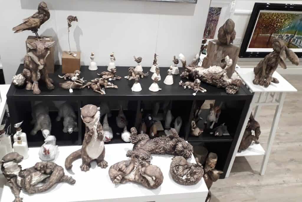 Felicity lloyd Coomes Ceramic Sculptures Wildlife