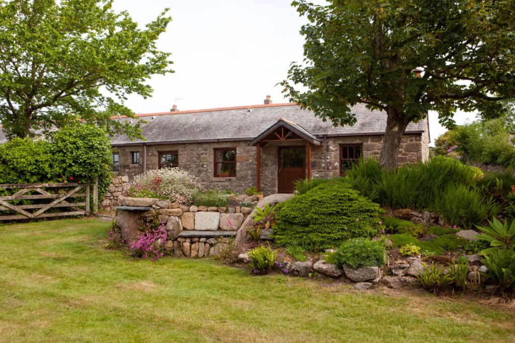 Trevean Cottage garden 1536x1024 1